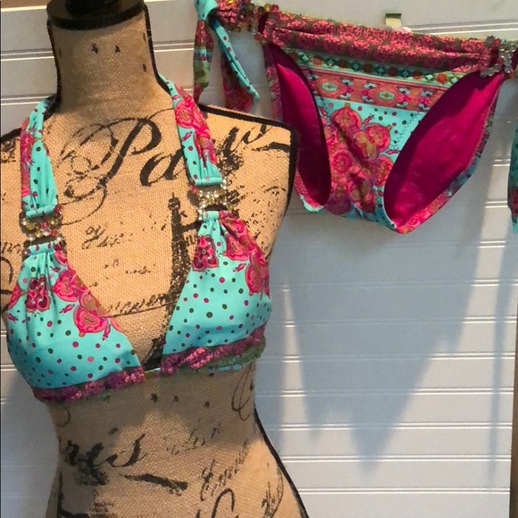 BECCA Other - Multicolor swimsuit